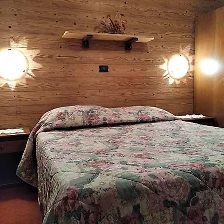 Martinet Hotel *