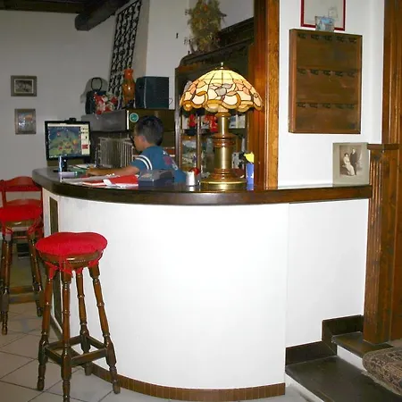 Martinet *